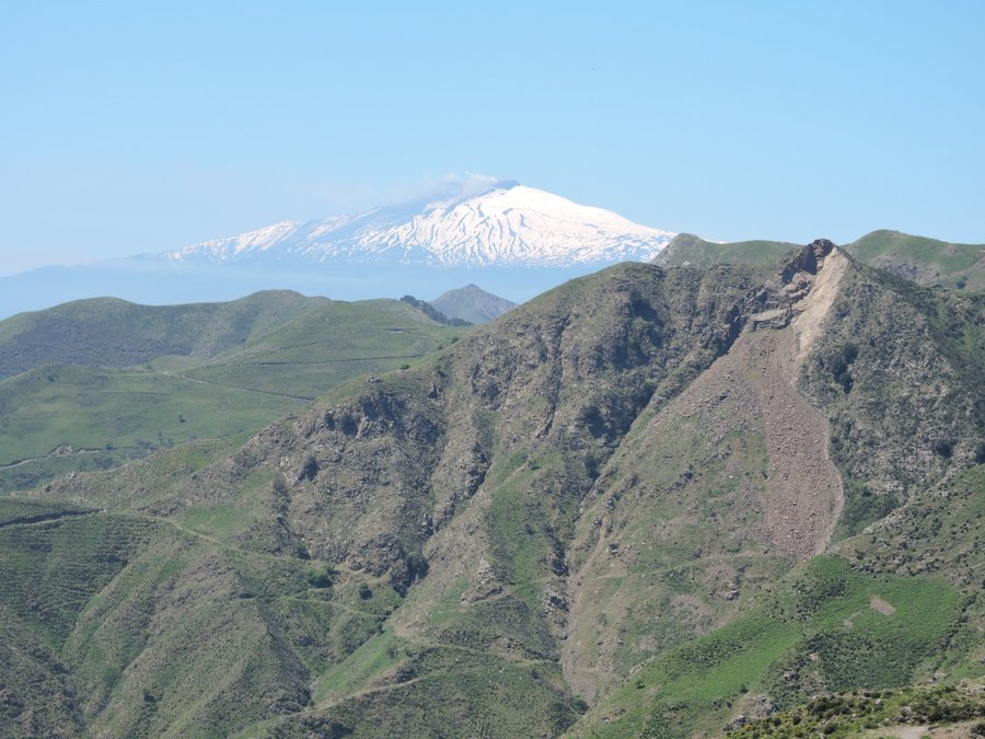 Etna da Monte Scuderi - 04-05-2015 11-51-00.JPG