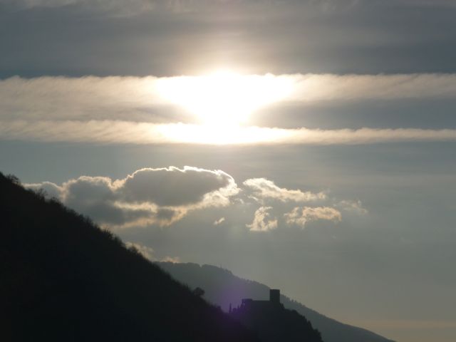 P1320989 Verso il tramonto  dal rifugio del Chianello.jpg